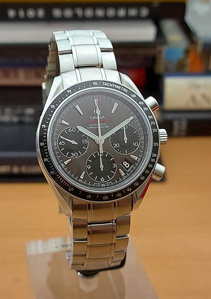 Omega Speedmaster Date Chronograph Wristwatch Ref. 323.30.40.40.06.001